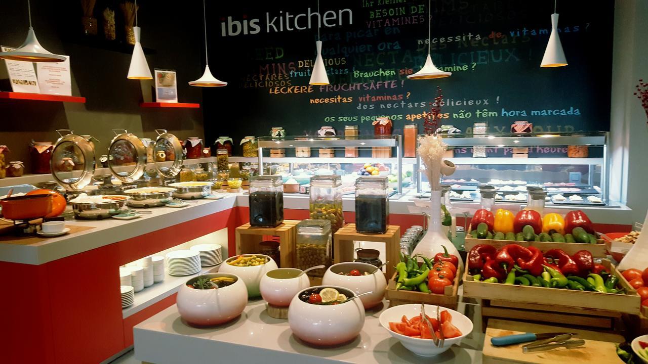 Готель Ibis Istanbul Zeytinburnu Екстер'єр фото